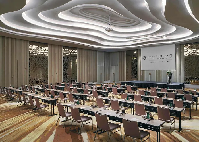 Pullman Phuket Arcadia Naithon Beach